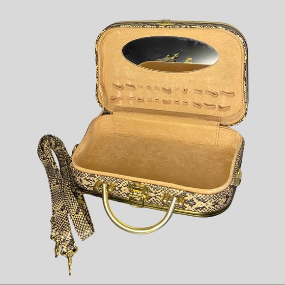 Vintage snakeskin bag - Picture 3 of 4